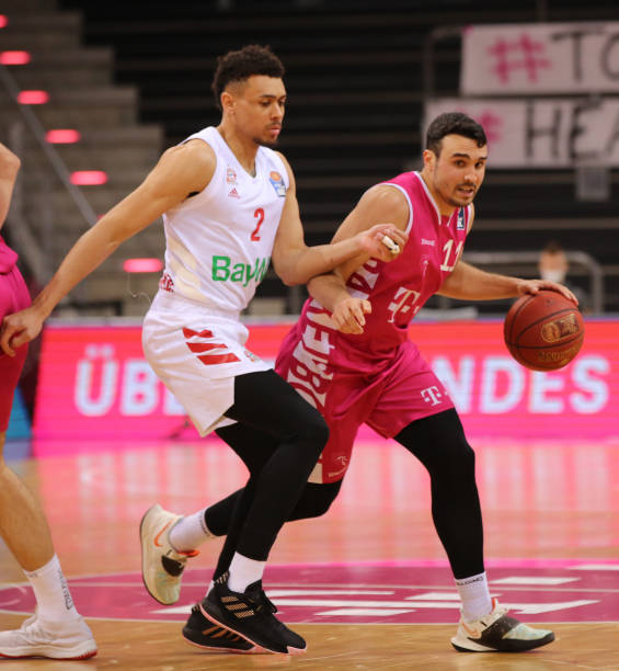 更多彩民将 更多彩民将