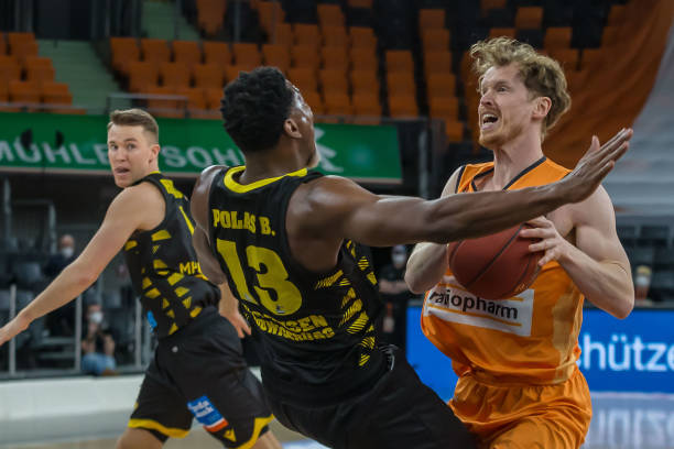 场化学反应 场化学反应