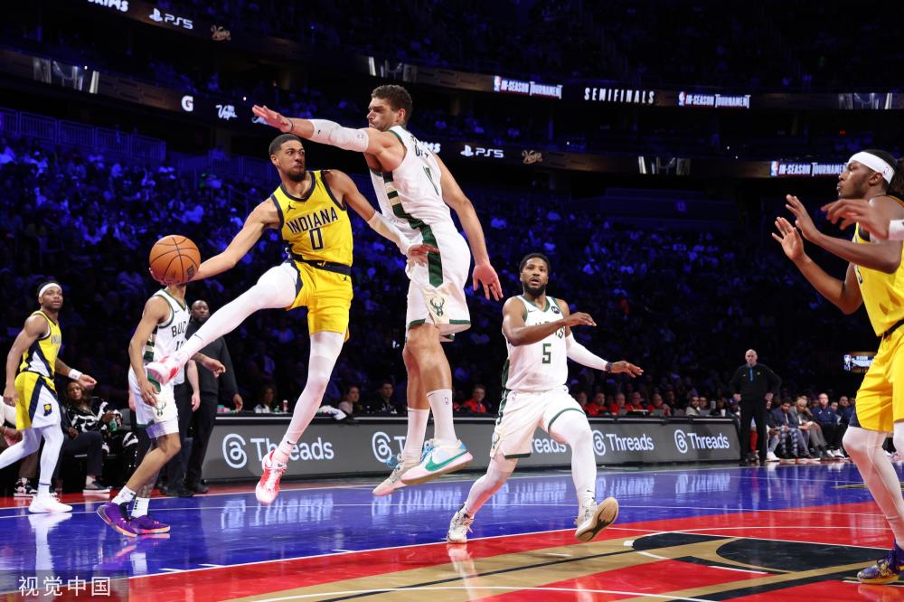 球队在防守 球队在防守